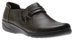 Clarks Cheyn Madi Black Leather Slip-On