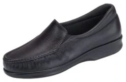 Twin Black Leather Slip-On Loafer 9 Twin Black Leather Slip-On Loafer -Wonders Shop sastwin01c